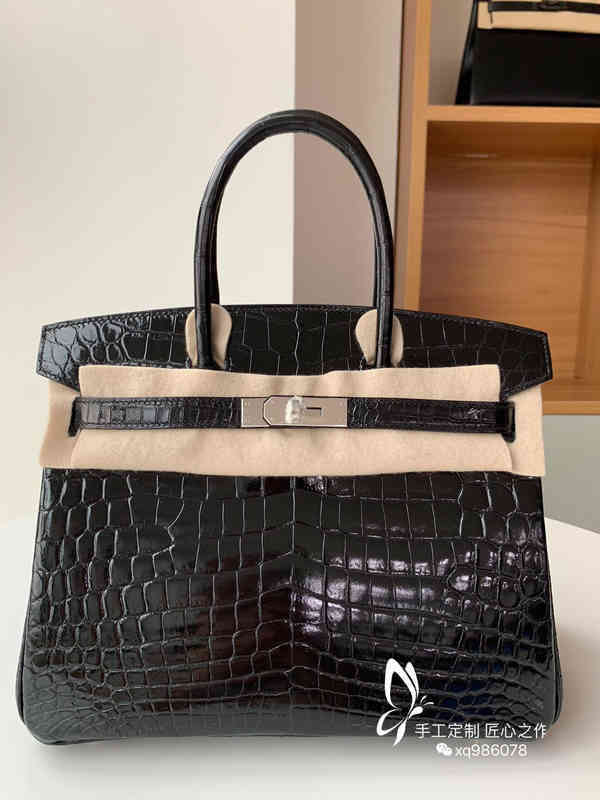 designer birkins herme shoulder totes handbags Full manual wax thread sewing bk30cm platinum bag bright crocodile leather black silver buckle portable women's bag
designer birkins herme shoulder totes handbags Full manual wax thread sewing bk30cm platinum bag bright crocodile leather black silver buckle portable women's bag