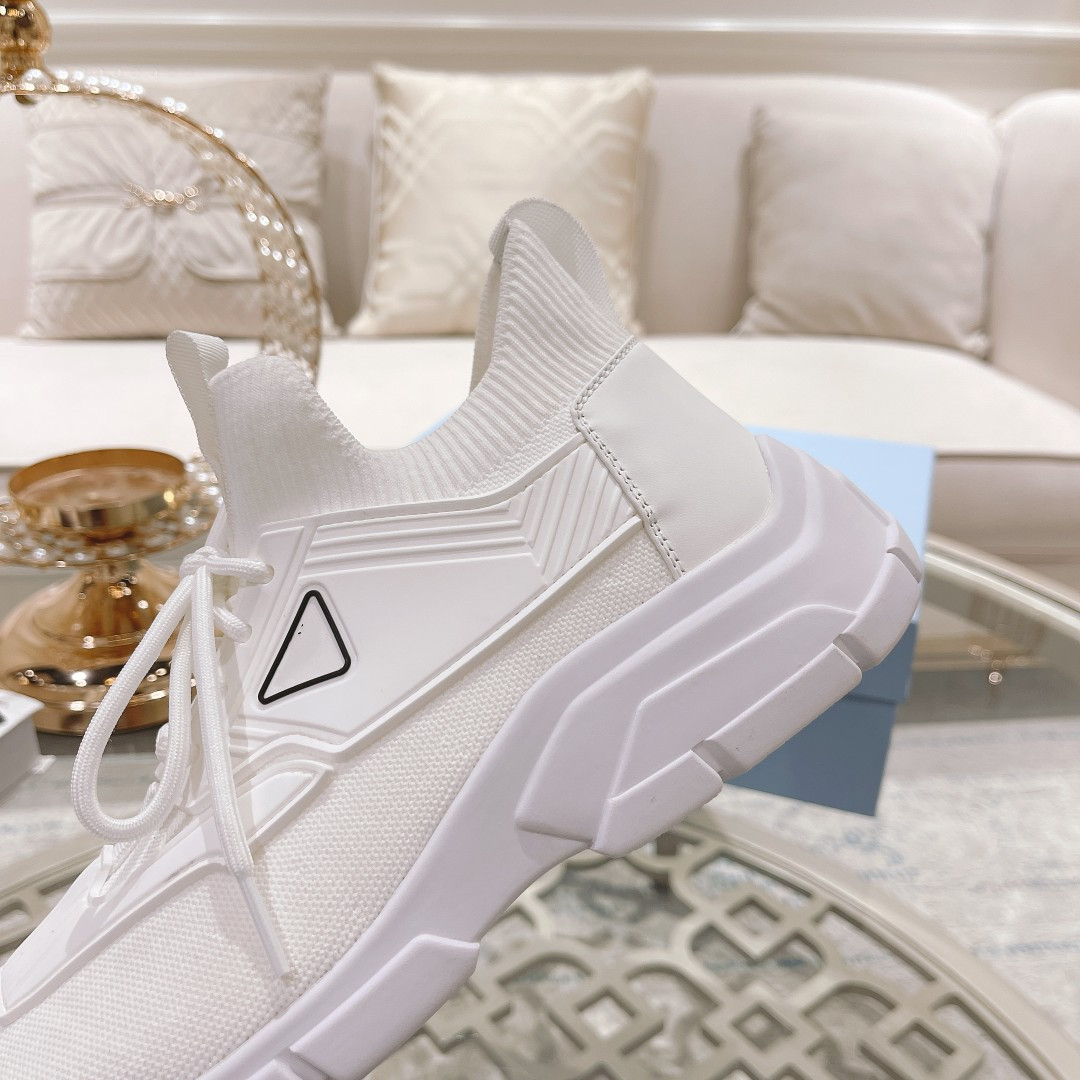 2022 Fashion Men Woman Designer Shoe Women Leather Lace Up Platform Oversized Sole Sneakers White Black mens womens Luxury velvet suede man running shoes 00516, 02
2022 Fashion Men Woman Designer Shoe Women Leather Lace Up Platform Oversized Sole Sneakers White Black mens womens Luxury velvet suede man running shoes 00516, 02