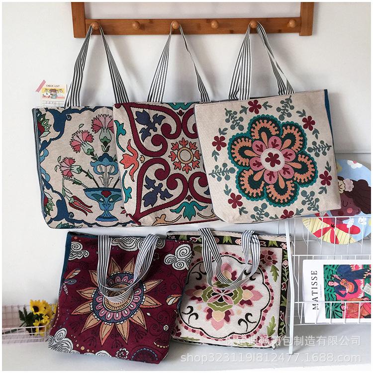Evening Bags Vintage Embroidery Canvas Tote Bag Women Simple Flower Large Capacity Shoulder National Female Cotton Linen Shopper 2022Evening
Evening Bags Vintage Embroidery Canvas Tote Bag Women Simple Flower Large Capacity Shoulder National Female Cotton Linen Shopper 2022Evening