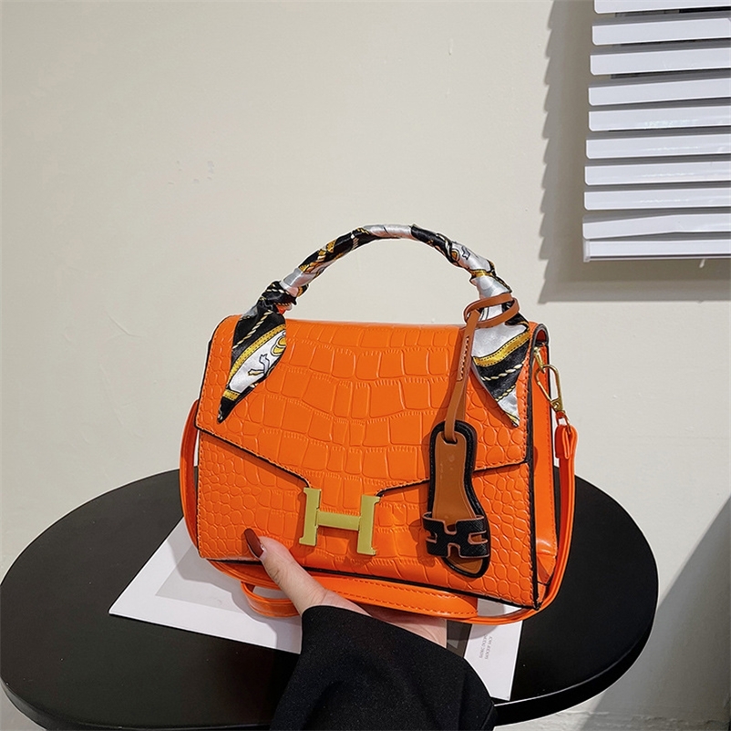 Bag women's bag design new simple candy color stone pattern Portable Single Shoulder Messenger, Black
Bag women's bag design new simple candy color stone pattern Portable Single Shoulder Messenger, Black