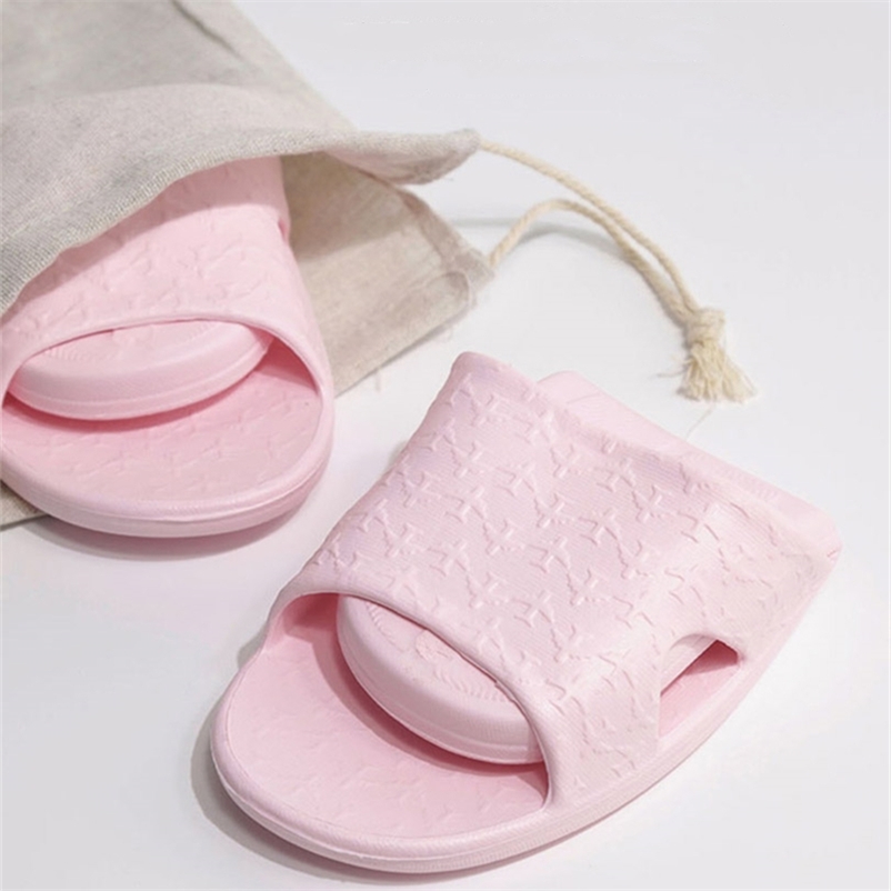 Travel Folding Bath Slippers Indoor Women Men Summer Slides Lover Flat Shoes Lightweight Business Trip Portable Ladies sandals 220614, Lightblue
Travel Folding Bath Slippers Indoor Women Men Summer Slides Lover Flat Shoes Lightweight Business Trip Portable Ladies sandals 220614, Lightblue