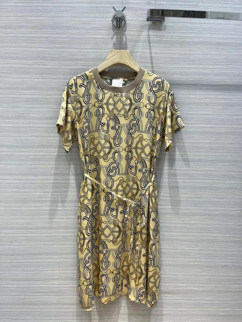 Casual Dresses QUALITY Est 2022 Holiday Fashion Dress Runway Sexy Women' Flowers Printed Silk Loose Belt Knee-Length DressCasual, As photo
Casual Dresses QUALITY Est 2022 Holiday Fashion Dress Runway Sexy Women' Flowers Printed Silk Loose Belt Knee-Length DressCasual, As photo