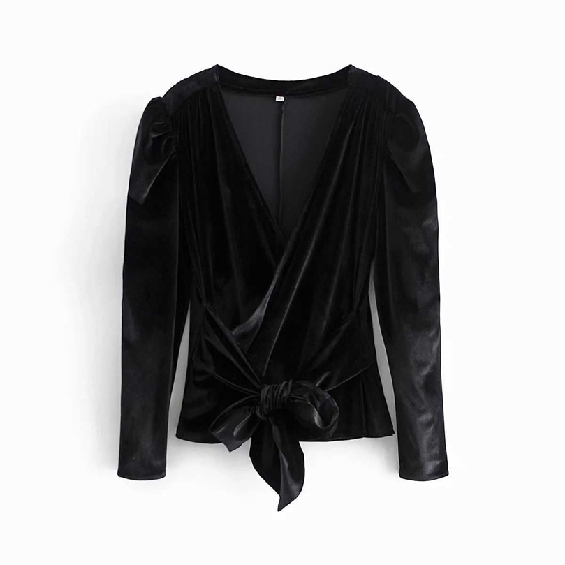 Autumn Women Blouse Velvet V-Neck Long Sleeves Bow Knot Detail Casual Fashion Woman Blouse ropa mujer femme Blouse 210709, Black
Autumn Women Blouse Velvet V-Neck Long Sleeves Bow Knot Detail Casual Fashion Woman Blouse ropa mujer femme Blouse 210709, Black
