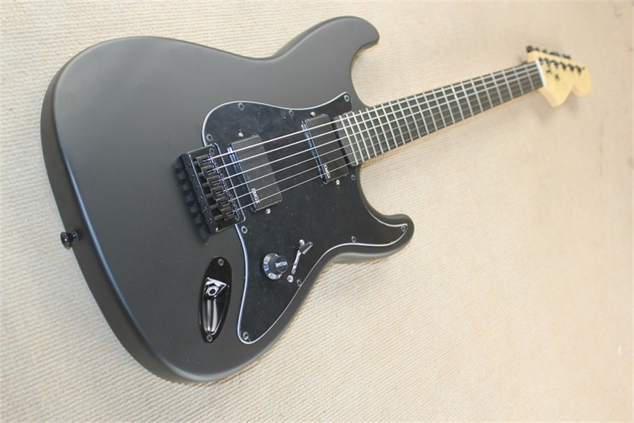 Custom Shop Jim Root Signature ST Matte Black Electric Guitar Ebony Fingerboard No Inlay OEM Customizable
Custom Shop Jim Root Signature ST Matte Black Electric Guitar Ebony Fingerboard No Inlay OEM Customizable
