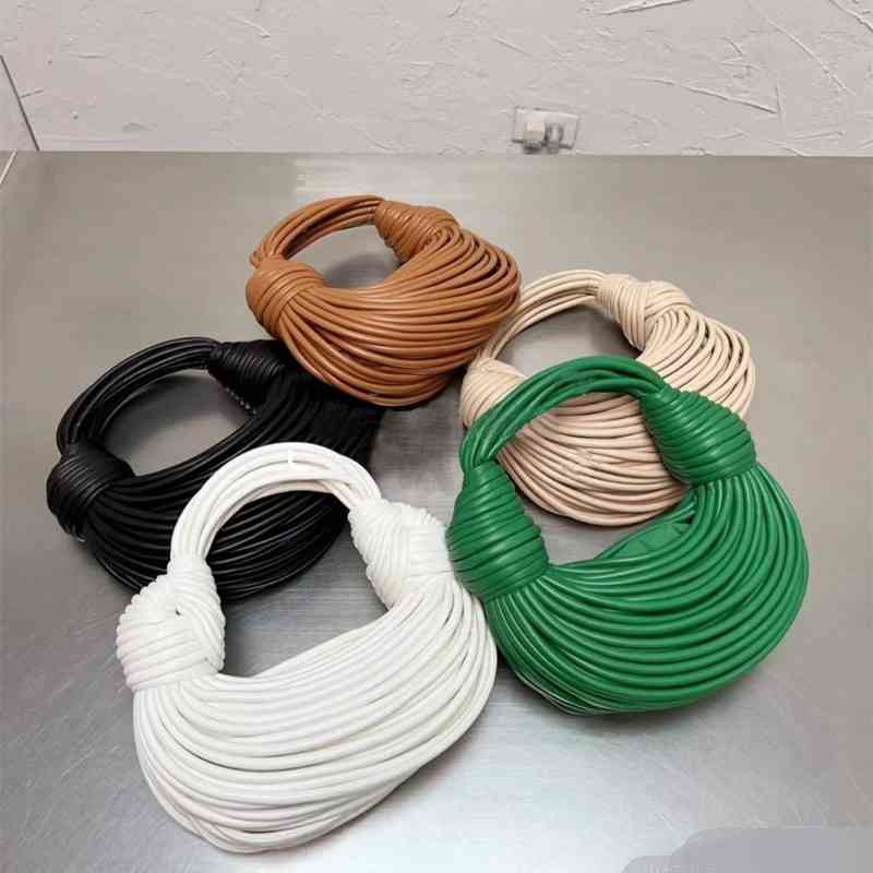 Jodie Designer Venetas Handbags s knotted noodle bag 2022 new underarm handbag woven women's bag hand wrapped dumpling baonv, Black
Jodie Designer Venetas Handbags s knotted noodle bag 2022 new underarm handbag woven women's bag hand wrapped dumpling baonv, Black