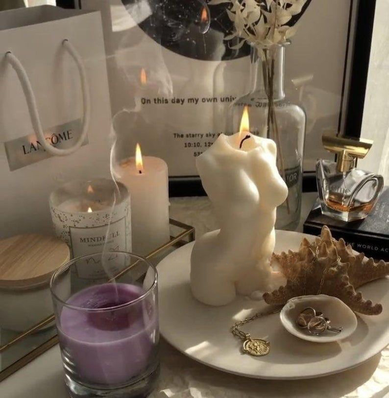Elegant Figurative Women's Body Candles Artistic Candle Design for Chic Home Ambiance Enhancement