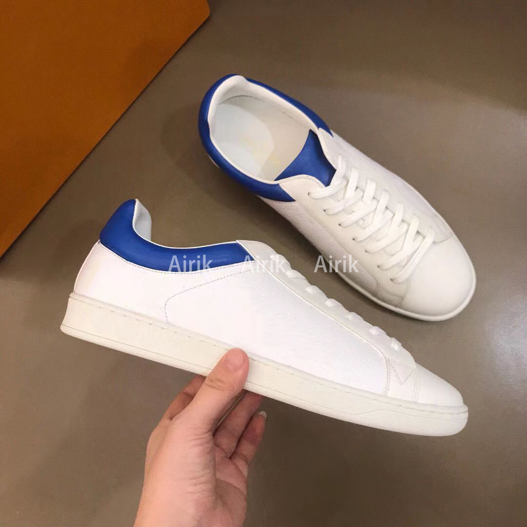 2022 Classic Men Women Casuals Shoes Fashion Canvas Shoe Comfortable Casual Jogging Flat Shoes Unisex Loafers Sneakers 11 Colors Size 35-46
2022 Classic Men Women Casuals Shoes Fashion Canvas Shoe Comfortable Casual Jogging Flat Shoes Unisex Loafers Sneakers 11 Colors Size 35-46