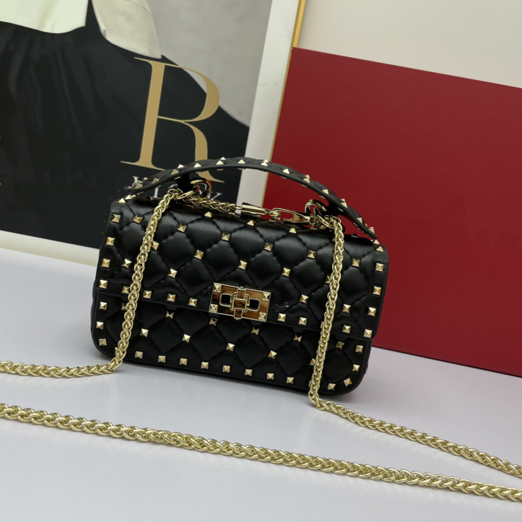Spike Chain Handbag Crossbody Shoulder Bag Napa Real Leather Gold Nails Flap Bags High Quality Rivet Women Totes Handbags Purse Detchable Handle, Make up the difference
Spike Chain Handbag Crossbody Shoulder Bag Napa Real Leather Gold Nails Flap Bags High Quality Rivet Women Totes Handbags Purse Detchable Handle, Make up the difference
