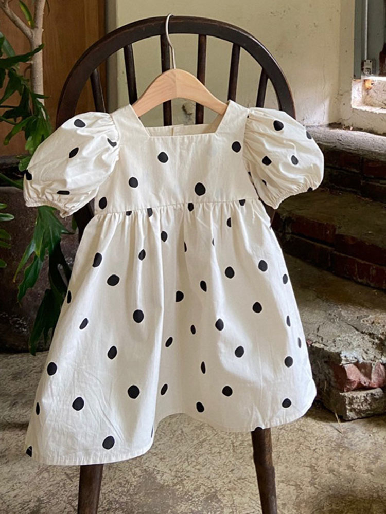 Summer Girls Western Style Fashion Polka Dot Loose Dress Girl French Square Neck Puff Sleeve Skirt Korean Baby Clothes 220614, Dot dress
Summer Girls Western Style Fashion Polka Dot Loose Dress Girl French Square Neck Puff Sleeve Skirt Korean Baby Clothes 220614, Dot dress