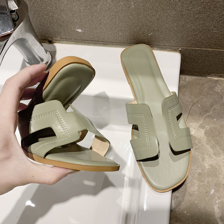 Fashion Slippers Shoes Women Summer Wear Flat Flip Slippers Beach Sandals For Outdoor Moccasins Scuffs, Blue
Fashion Slippers Shoes Women Summer Wear Flat Flip Slippers Beach Sandals For Outdoor Moccasins Scuffs, Blue