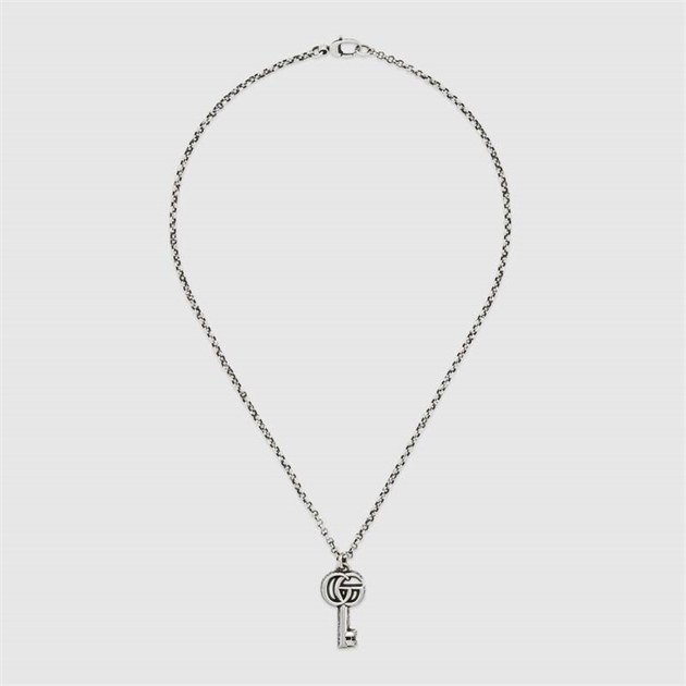 20% OFF designer jewelry Gujia double G letter vine carved pattern key fashion men's and women's same necklace
20% OFF designer jewelry Gujia double G letter vine carved pattern key fashion men's and women's same necklace