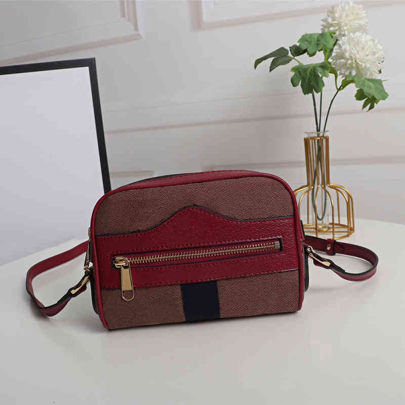 Fashion handbags Ophidia Mini Bag Designer Luxe Pochette Koeienhuid Schoudertassen Vrouwen Mannen Canvas Handtas Portemonnee Tote Groen Rood Streep, Color 4
Fashion handbags Ophidia Mini Bag Designer Luxe Pochette Koeienhuid Schoudertassen Vrouwen Mannen Canvas Handtas Portemonnee Tote Groen Rood Streep, Color 4