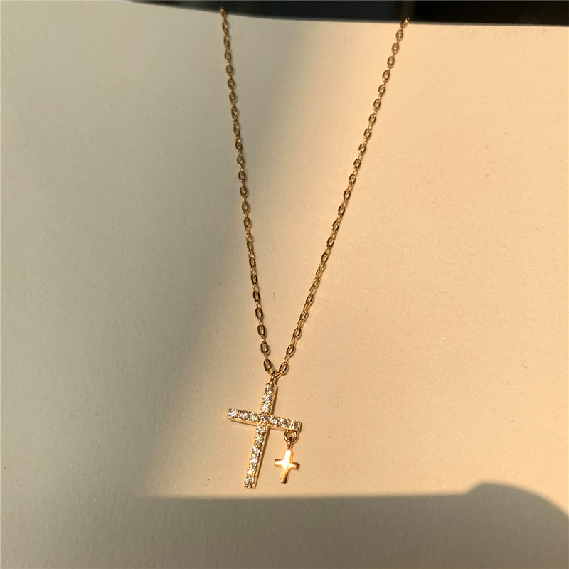 Creativity Light luxury Zircon Cross Pendant Necklace For Women Gold Silver Color Clavicle Chain Fashion Jewelry