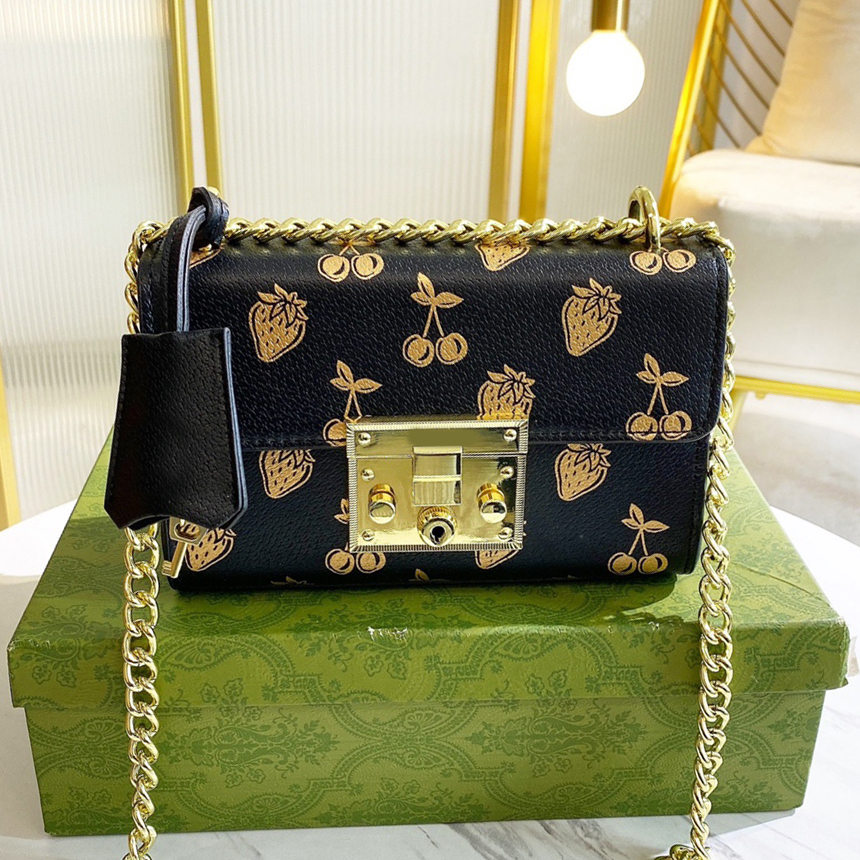 Chain lock bag Crossbody Luxury Designer Brand Fashion Shoulder Bags Handbags High Quality Women Letter Purse Phone bag Wallet Totes, No bags
Chain lock bag Crossbody Luxury Designer Brand Fashion Shoulder Bags Handbags High Quality Women Letter Purse Phone bag Wallet Totes, No bags