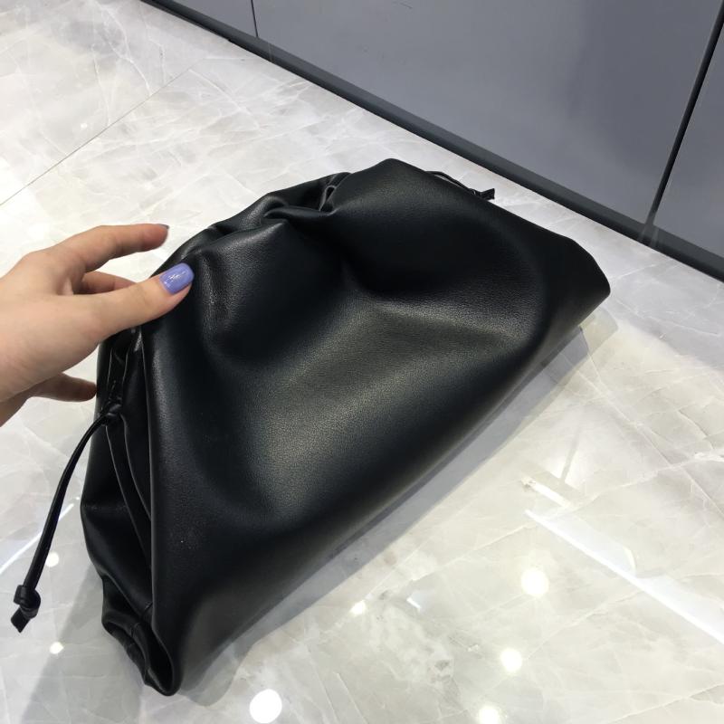 Evening Bags Women Dumpling Pouches Clutch Bag Genuine Leather Clouds Purses And Handbags 2022 Luxury Designer Female Crossbody BagsEvening, Large kiwi green
Evening Bags Women Dumpling Pouches Clutch Bag Genuine Leather Clouds Purses And Handbags 2022 Luxury Designer Female Crossbody BagsEvening, Large kiwi green