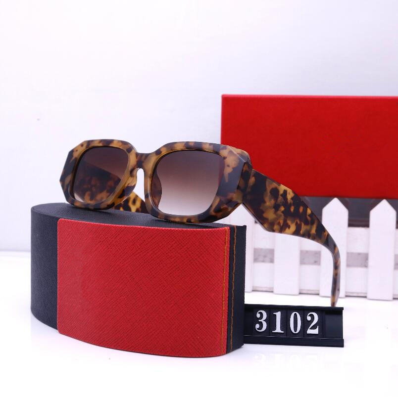 985 Fashion Designer Sunglasses Goggle Beach Sun Glasses For Man Woman 7 Color Optional Good Quality AND BOX
985 Fashion Designer Sunglasses Goggle Beach Sun Glasses For Man Woman 7 Color Optional Good Quality AND BOX