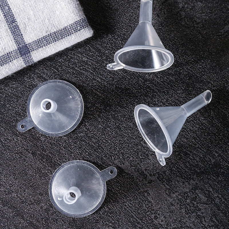 Portable Transparent Mini Funnels Small Plastic Bottleneck Bottles Packing auxiliary tool Kitchen Bar Dining Accessory DH9878
