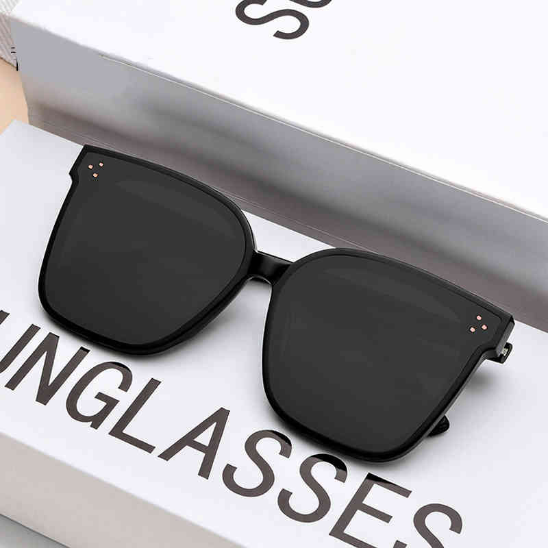 GM Sunglasses Luxury GENTLE Brand Monster Design Acetate Polarized UV400 Sunglasses Women Men Korea Style Oversized Sun Glasses
GM Sunglasses Luxury GENTLE Brand Monster Design Acetate Polarized UV400 Sunglasses Women Men Korea Style Oversized Sun Glasses