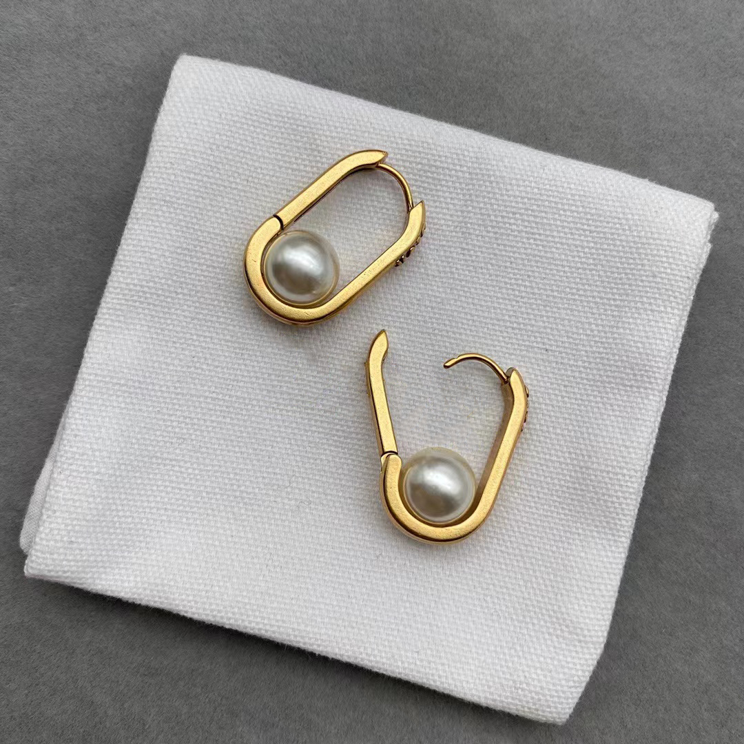 Women 18K Gold Plated Luxury Brand Designers Letters Stud Famous Oval Pearl Ladies Pearl Earring Wedding Party Jewerlry
Women 18K Gold Plated Luxury Brand Designers Letters Stud Famous Oval Pearl Ladies Pearl Earring Wedding Party Jewerlry