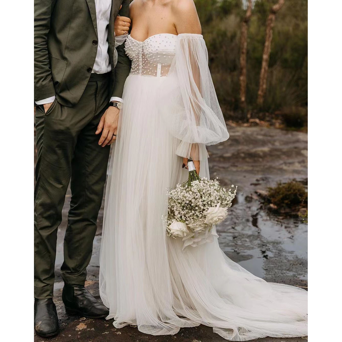 2022 Fashion White Wedding Gowns Off The Shoulder Floor Length Puff Sleeve Bridal Dresses Wedding Party Gown Robes