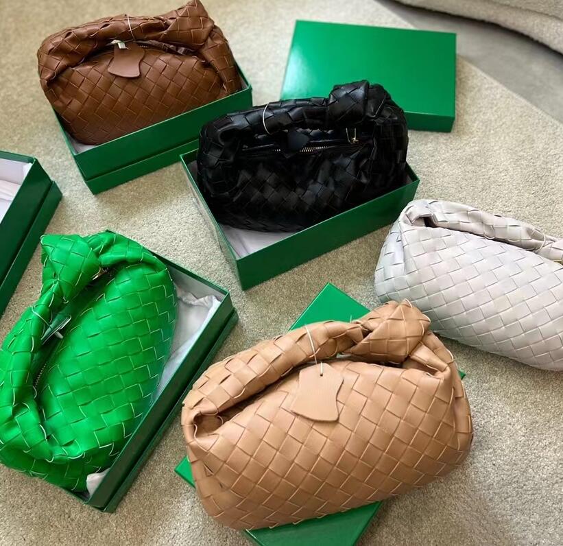 Full Cowhide Weave Shoulder Bag Solid Color Simple Lady Luxury Soft Leather Zipper Design Elegance Temperament Women High Quality Handbag Wallet, Black
Full Cowhide Weave Shoulder Bag Solid Color Simple Lady Luxury Soft Leather Zipper Design Elegance Temperament Women High Quality Handbag Wallet, Black