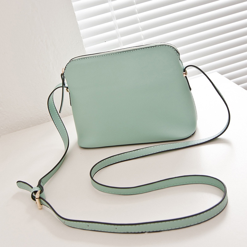 Brand Designer Women Shoulder Bag Crossbody Fashion Shell Bags Fashion handbags Small Messenger Bag Handbags PU Leather Evening Bags purses with straps, As picture
Brand Designer Women Shoulder Bag Crossbody Fashion Shell Bags Fashion handbags Small Messenger Bag Handbags PU Leather Evening Bags purses with straps, As picture