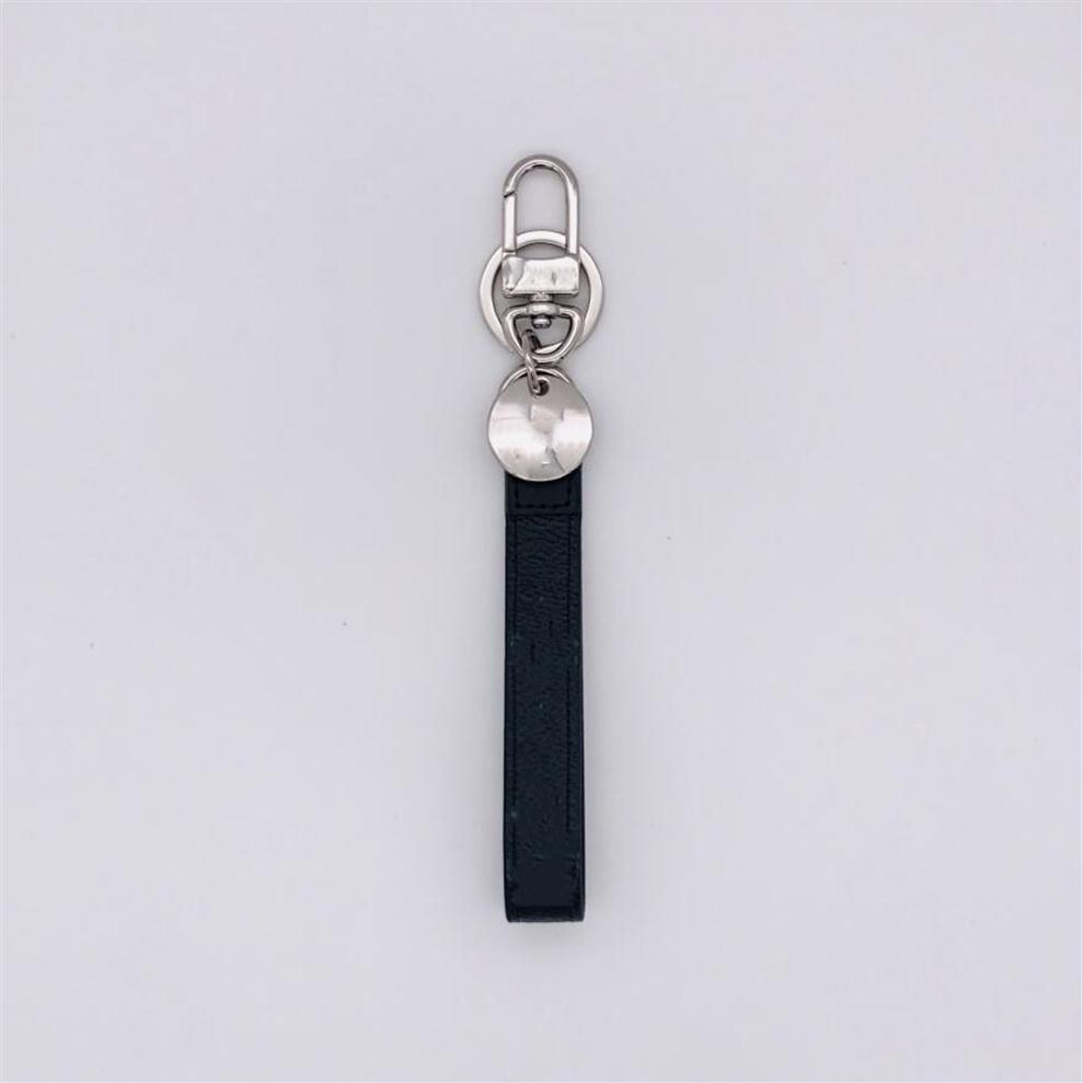 Fashion Luxurys Key chain Buckle lovers Car Keychain Handmade Leather Designers Keychains Men Women Bag Pendant Accessories 10 Col287j
Fashion Luxurys Key chain Buckle lovers Car Keychain Handmade Leather Designers Keychains Men Women Bag Pendant Accessories 10 Col287j