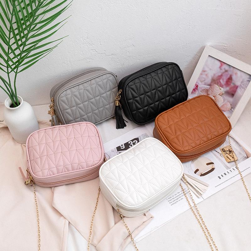 Evening Bags Fashion Small Messenger Bag For Women Lingge Embroidery Mini Female Shoulder Chain Ladies Crossbody BagsEvening, White
Evening Bags Fashion Small Messenger Bag For Women Lingge Embroidery Mini Female Shoulder Chain Ladies Crossbody BagsEvening, White