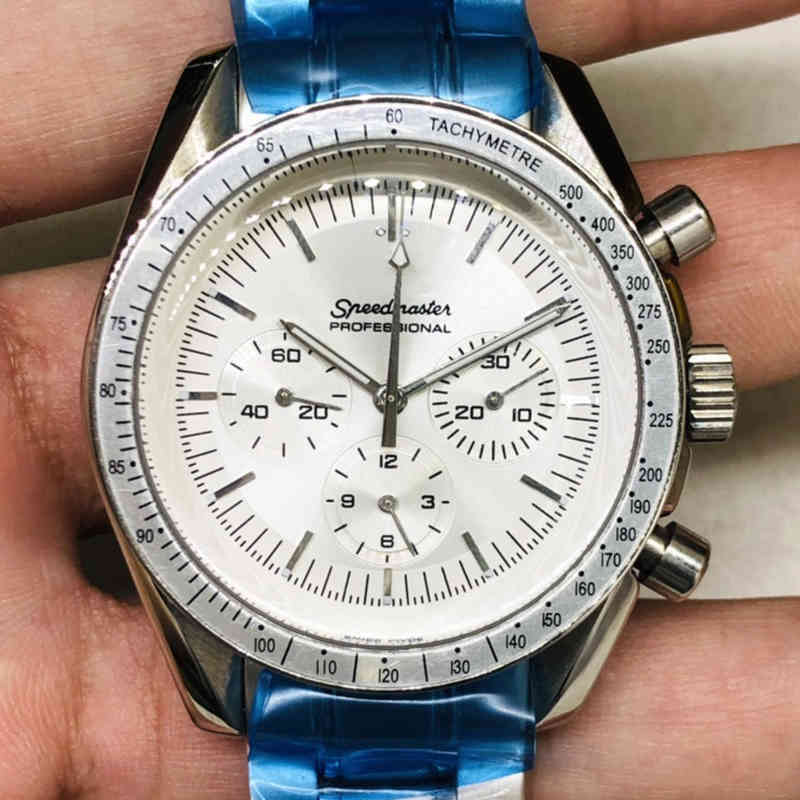 fashion watches for mens montre diamond movement Luxury designer Watch Fashion Women's Men's watch LBWP, White circle white ding 42mm
fashion watches for mens montre diamond movement Luxury designer Watch Fashion Women's Men's watch LBWP, White circle white ding 42mm