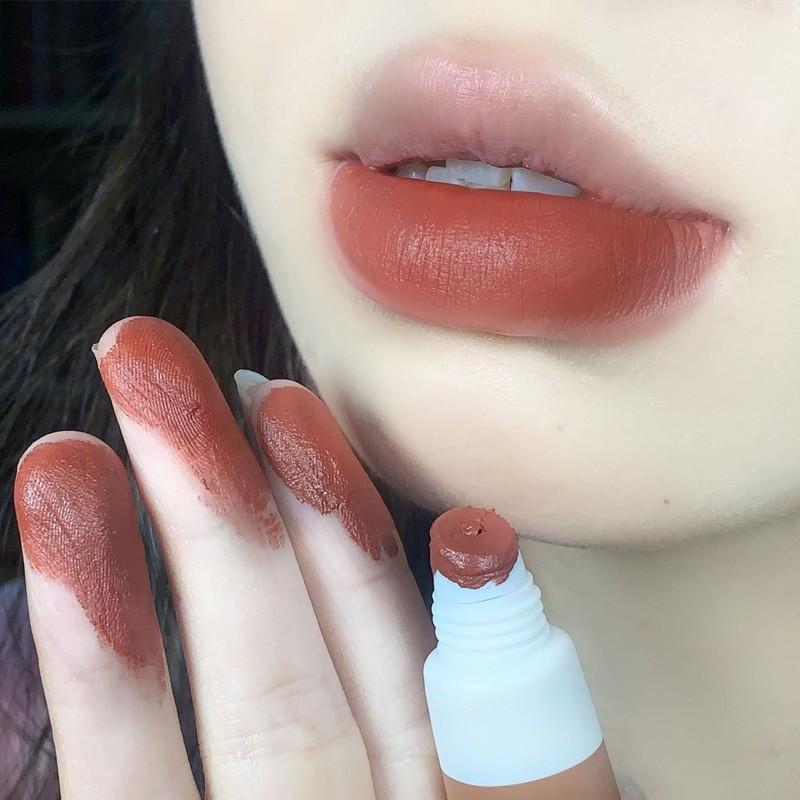 Lip Gloss Velvet Glaze Pigment Transparent Ice Cube Matte Lipstick Non-Stick Cup Long-lasting Makeup Waterproof 6-color Sexy GlossLip, Tootdodo-2-whitetube
Lip Gloss Velvet Glaze Pigment Transparent Ice Cube Matte Lipstick Non-Stick Cup Long-lasting Makeup Waterproof 6-color Sexy GlossLip, Tootdodo-2-whitetube