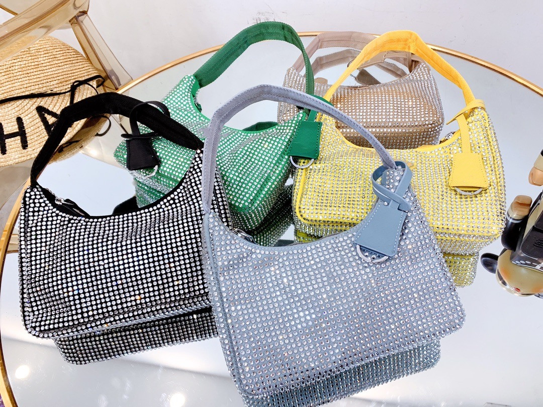 Women Sequins Hobo Bags Diamond Handbag Shoulder Nylon Pearlite Axillary Bag Waistbag Luxury Designer Purse Glitter Handbags Wallet Belt Messenger Crossbody Tote, Not for sale separately
Women Sequins Hobo Bags Diamond Handbag Shoulder Nylon Pearlite Axillary Bag Waistbag Luxury Designer Purse Glitter Handbags Wallet Belt Messenger Crossbody Tote, Not for sale separately