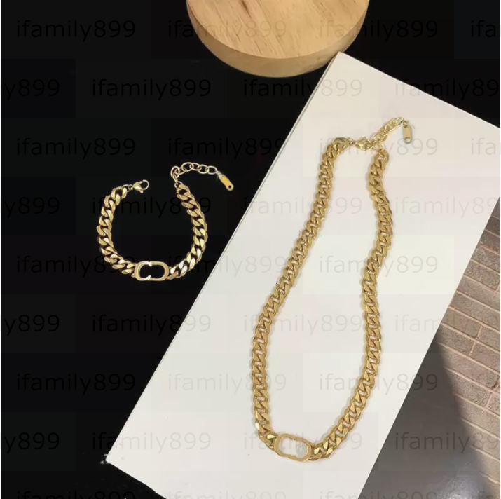 Luxury Choker Necklace Designer Jewelry Party Wedding Diamond Dor 18K Gold Plated Platinum Letter pendants necklaces and bracelet set women with initial silver
Luxury Choker Necklace Designer Jewelry Party Wedding Diamond Dor 18K Gold Plated Platinum Letter pendants necklaces and bracelet set women with initial silver