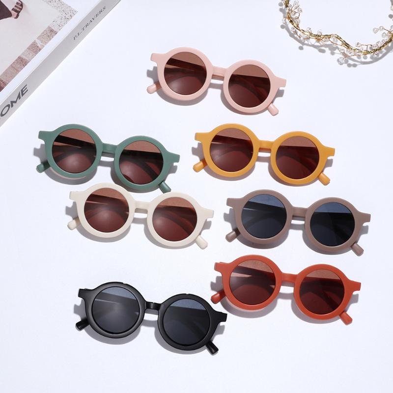 Sunglasses 1PC Retro Round Frame Kids Sun Glasses Vintage UV400 Protection Eyewear Children Girls Boys Outdoor Beach, White;black
Sunglasses 1PC Retro Round Frame Kids Sun Glasses Vintage UV400 Protection Eyewear Children Girls Boys Outdoor Beach, White;black