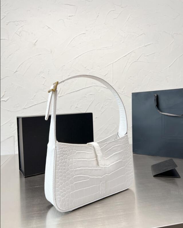 Luxury Handbags fashion shoulder bags women Chest pack lady Tote chains Alligator leather handbag presbyopic Hobo purse canvas Crocodile crossbody wholesale, Other
Luxury Handbags fashion shoulder bags women Chest pack lady Tote chains Alligator leather handbag presbyopic Hobo purse canvas Crocodile crossbody wholesale, Other
