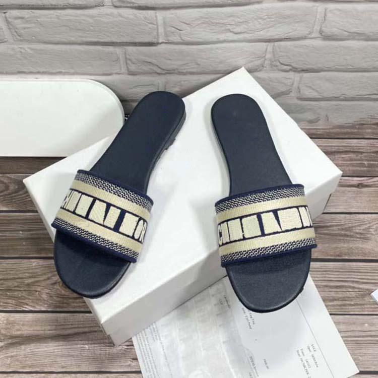 2022 summer new type of slipper sandals for women wearing flat slippers for leisure Korean embroidery beach, Color 9
2022 summer new type of slipper sandals for women wearing flat slippers for leisure Korean embroidery beach, Color 9