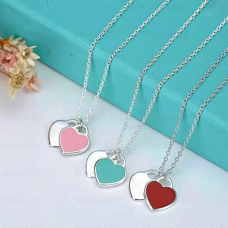 925 Sterling Silver pendant necklace Designer necklaces pendants men heart Jewelry 2022 fashion summer Luxury women Gold Silver Mens gift party with velet
925 Sterling Silver pendant necklace Designer necklaces pendants men heart Jewelry 2022 fashion summer Luxury women Gold Silver Mens gift party with velet