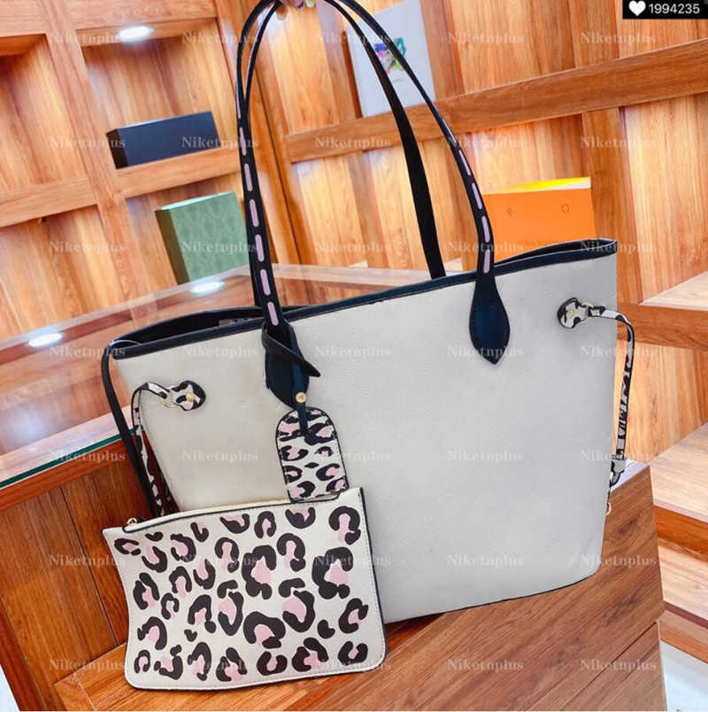 Wild At Heart Leopard Shoulder Bag Onthego 2pcs Shopping Bags Cowhide Emboss Totes Black White Mono gram Empreinted Designer Handbags Women, #1
Wild At Heart Leopard Shoulder Bag Onthego 2pcs Shopping Bags Cowhide Emboss Totes Black White Mono gram Empreinted Designer Handbags Women, #1