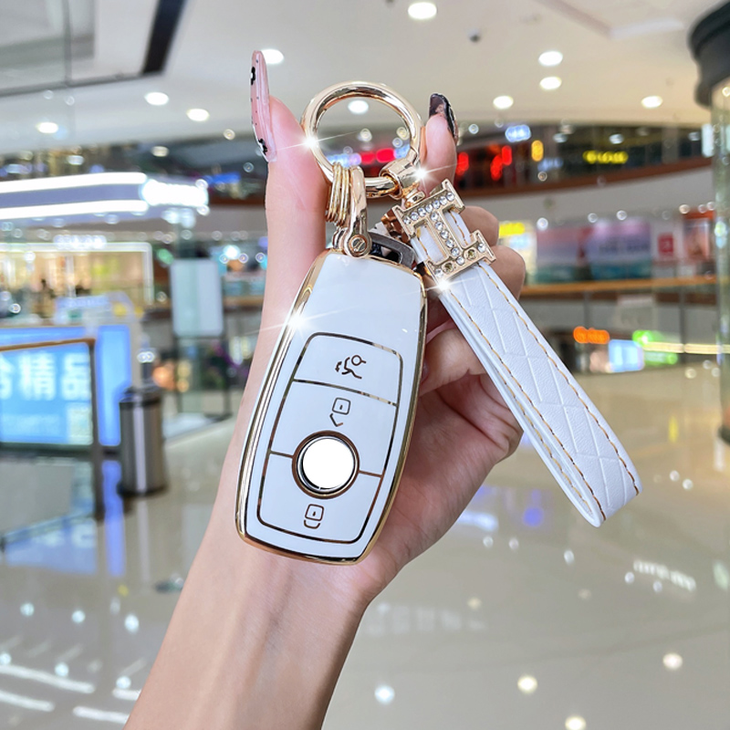 Suitable for Mercedes-Benz E-class car key cover W213 E200 E260 E300 E320 C180 C200 C250 C260 fashion accessories cute men and women
Suitable for Mercedes-Benz E-class car key cover W213 E200 E260 E300 E320 C180 C200 C250 C260 fashion accessories cute men and women