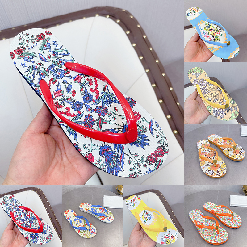 Floral Slide Slippers For Womens Ladies Flower Printing Flip Flop T Slides Summer Fashion Trend Designer Scuffs Foam Rubber Sandals Beach Pool Shoes
Floral Slide Slippers For Womens Ladies Flower Printing Flip Flop T Slides Summer Fashion Trend Designer Scuffs Foam Rubber Sandals Beach Pool Shoes