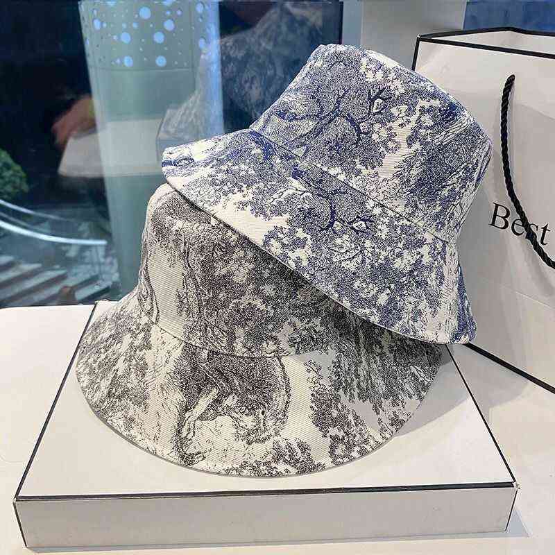 Luxury Brand Bucket Hat Design Unisex Cotton Summer Brand Print Cap Sunscreen Travel Female Panama Fisherman Hats 2021 Fashion Y220708, A3
Luxury Brand Bucket Hat Design Unisex Cotton Summer Brand Print Cap Sunscreen Travel Female Panama Fisherman Hats 2021 Fashion Y220708, A3