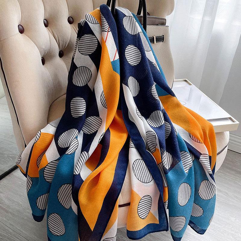 Scarves Fashion Cotton Women Scarf Beach Hijab Shawls And Wraps Female Dot Echarpe Lady High Quality Headband Bufandas Sjaal 180*90cm
Scarves Fashion Cotton Women Scarf Beach Hijab Shawls And Wraps Female Dot Echarpe Lady High Quality Headband Bufandas Sjaal 180*90cm