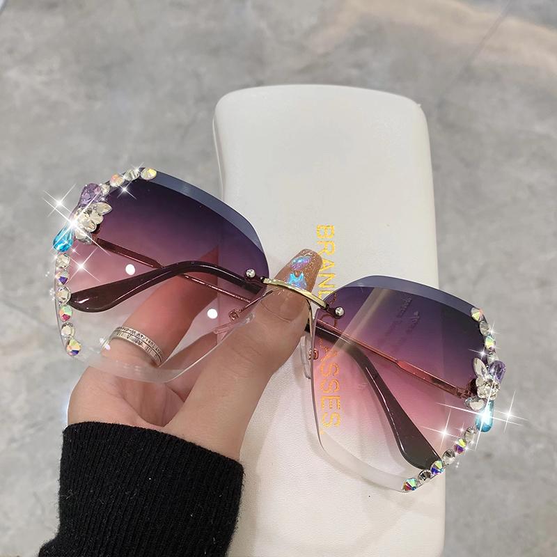 Sunglasses Oversized Diamond Decorated Irregular Rimless Colorful Trendy Fashion Lady UV400 Shades Brand Female Eyewear
Sunglasses Oversized Diamond Decorated Irregular Rimless Colorful Trendy Fashion Lady UV400 Shades Brand Female Eyewear