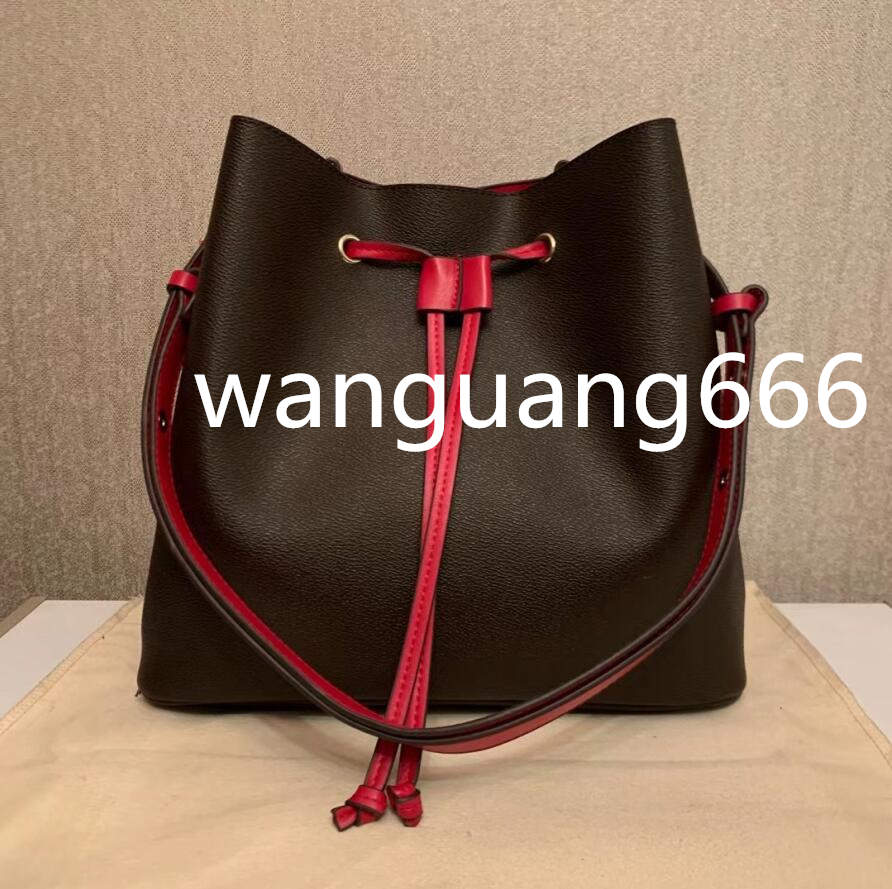 Women shoulder bags leather bucket bag women famous designer tote handbags high quality flower printing crossbody bag purse, Red
Women shoulder bags leather bucket bag women famous designer tote handbags high quality flower printing crossbody bag purse, Red