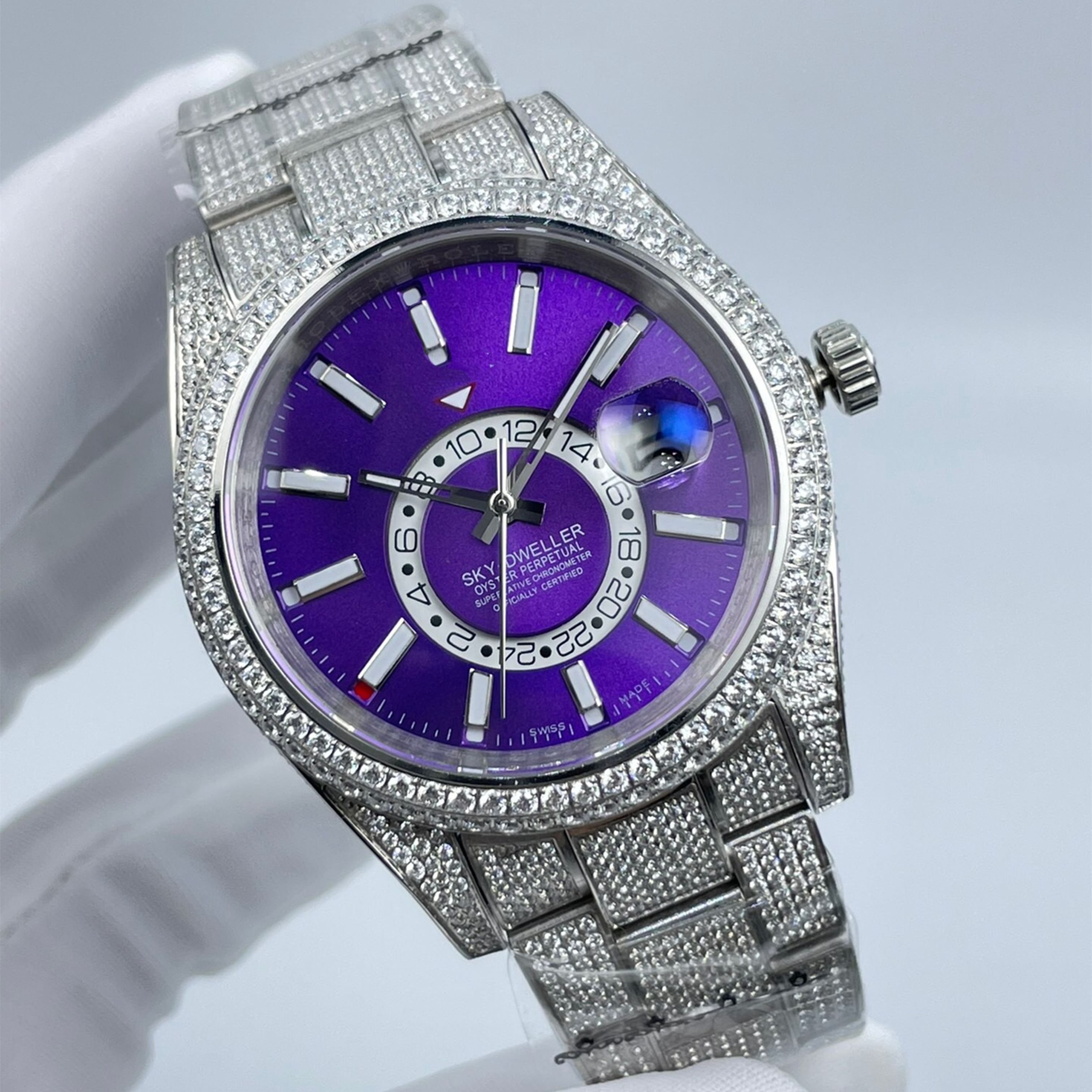 New men's diamond watch 42mm stainless steel automatic machine, Green
New men's diamond watch 42mm stainless steel automatic machine, Green