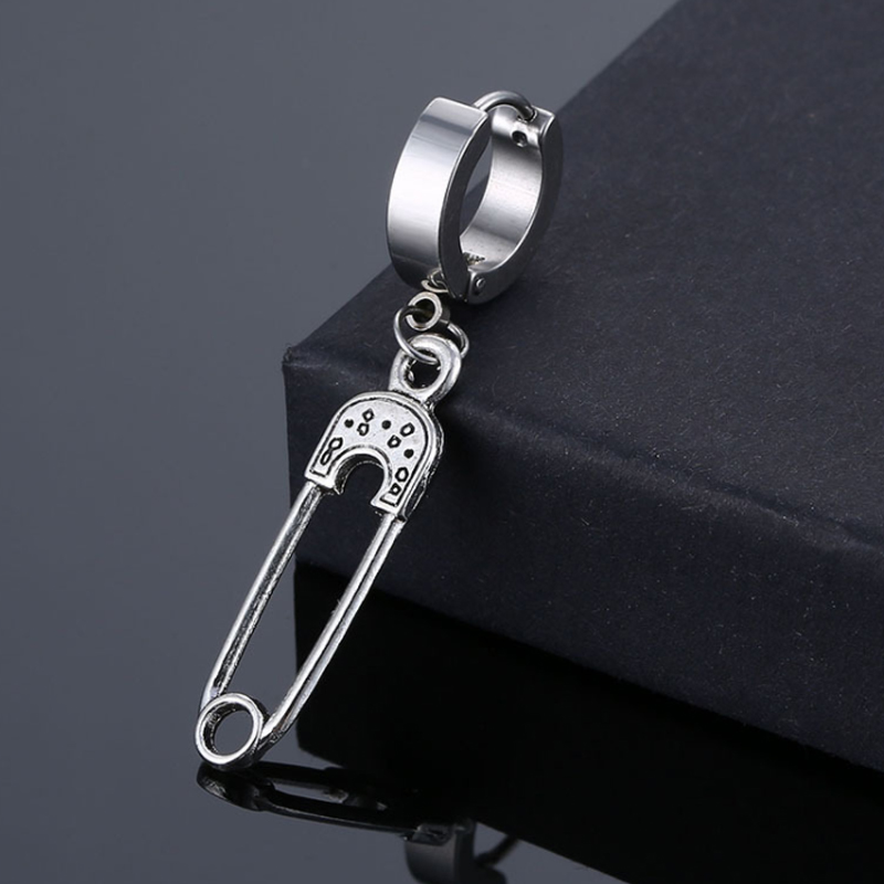 Dangle Clip Hoop Earrings 316L Stainless Steel Punk Hip Hop Rock Ear Hoops Body Piercing Jewelry for Men and Women
Dangle Clip Hoop Earrings 316L Stainless Steel Punk Hip Hop Rock Ear Hoops Body Piercing Jewelry for Men and Women