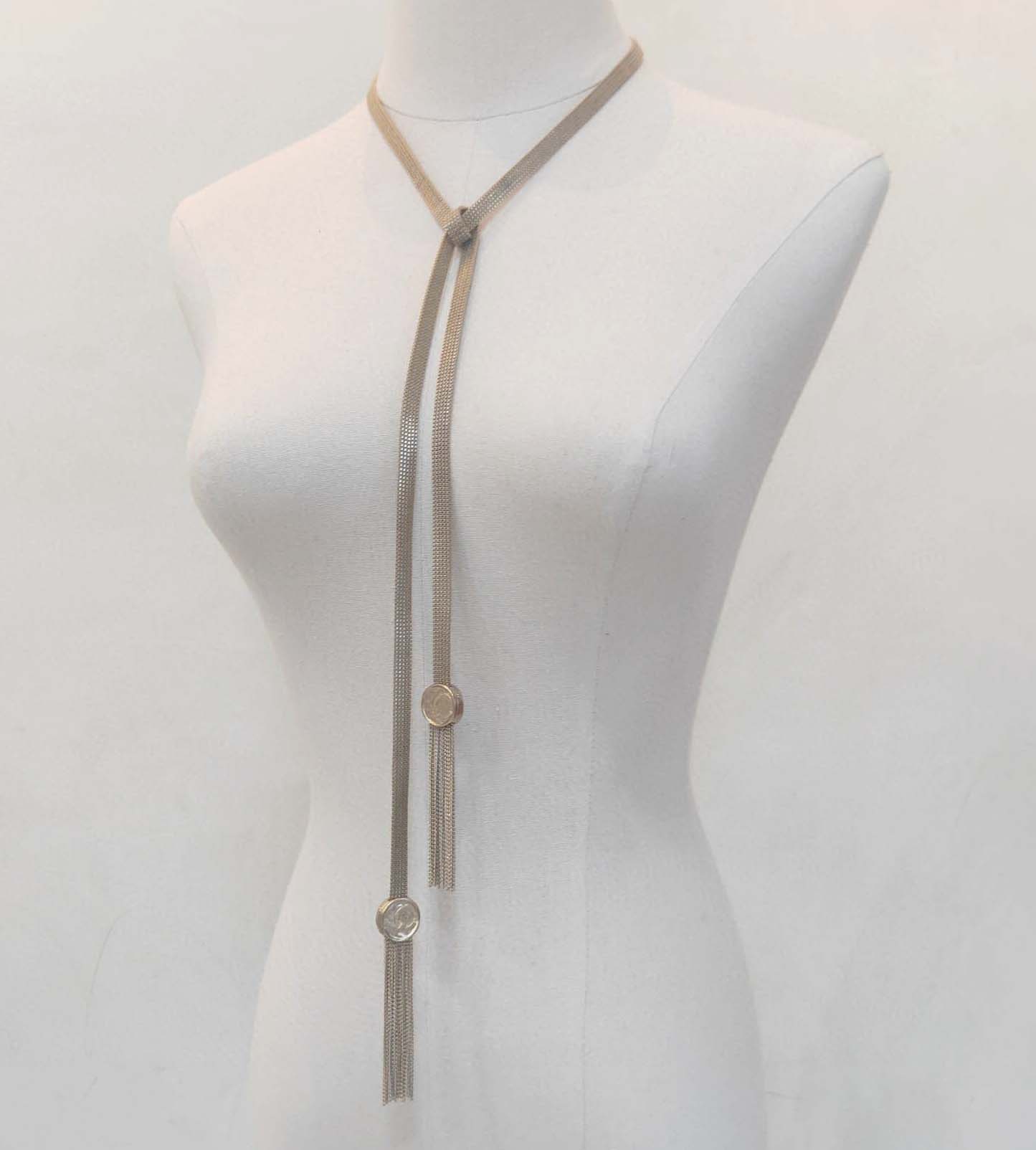 2022 Top quality Charm long chain pendant necklace with tassel design in 18k gold plated for women engagement jewelry gift have box stamp PS7930
2022 Top quality Charm long chain pendant necklace with tassel design in 18k gold plated for women engagement jewelry gift have box stamp PS7930