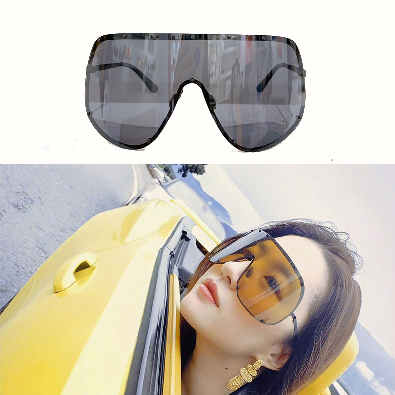 Sunglasses Designer Women Summer Sports Style UV Protection Integrated Gale Lens Design Unisex Sunglasses Original Box
Sunglasses Designer Women Summer Sports Style UV Protection Integrated Gale Lens Design Unisex Sunglasses Original Box