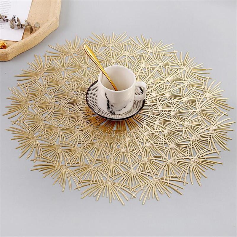 Mats & Pads 4 Pieces/Bag PVC Hollow Dandelion Flower Placemat Thickened Table Mat Gold Round Stamping Heat Insulation Mug
Mats & Pads 4 Pieces/Bag PVC Hollow Dandelion Flower Placemat Thickened Table Mat Gold Round Stamping Heat Insulation Mug