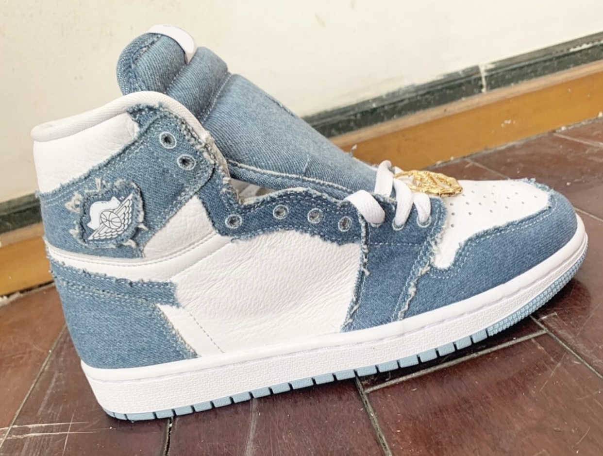 2022 Authentic 1 1s Denim High OG WMNS With Original Box shoes White/Worn Blue-Metallic Gold Mens Sports Sneakers Outdoor 40-47.5, Don't order this option
2022 Authentic 1 1s Denim High OG WMNS With Original Box shoes White/Worn Blue-Metallic Gold Mens Sports Sneakers Outdoor 40-47.5, Don't order this option