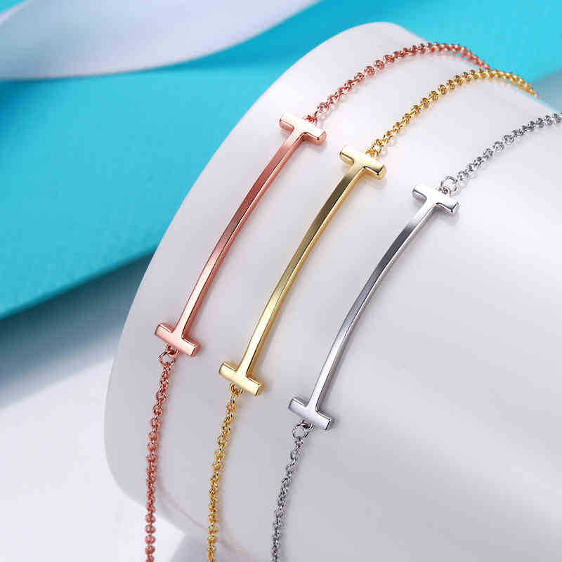 TIF Classic Charm Smile s925 sterling silver Bracelet High Quality Brand Jewelry new Women's Valentine's Day Gift
TIF Classic Charm Smile s925 sterling silver Bracelet High Quality Brand Jewelry new Women's Valentine's Day Gift